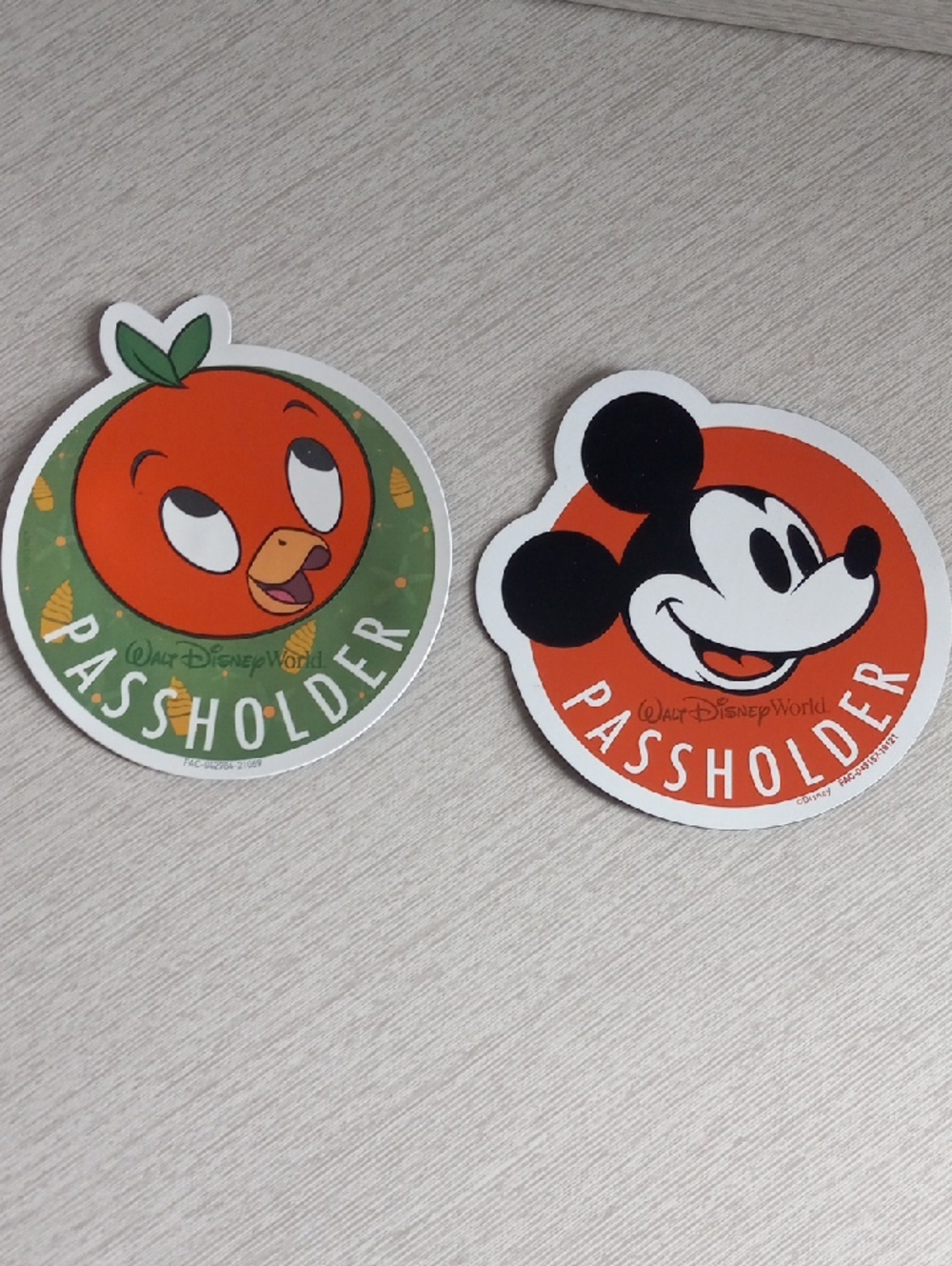 Walt Disney World Annual Passholder Magnet Set Orange Bird And Mickey Mouse